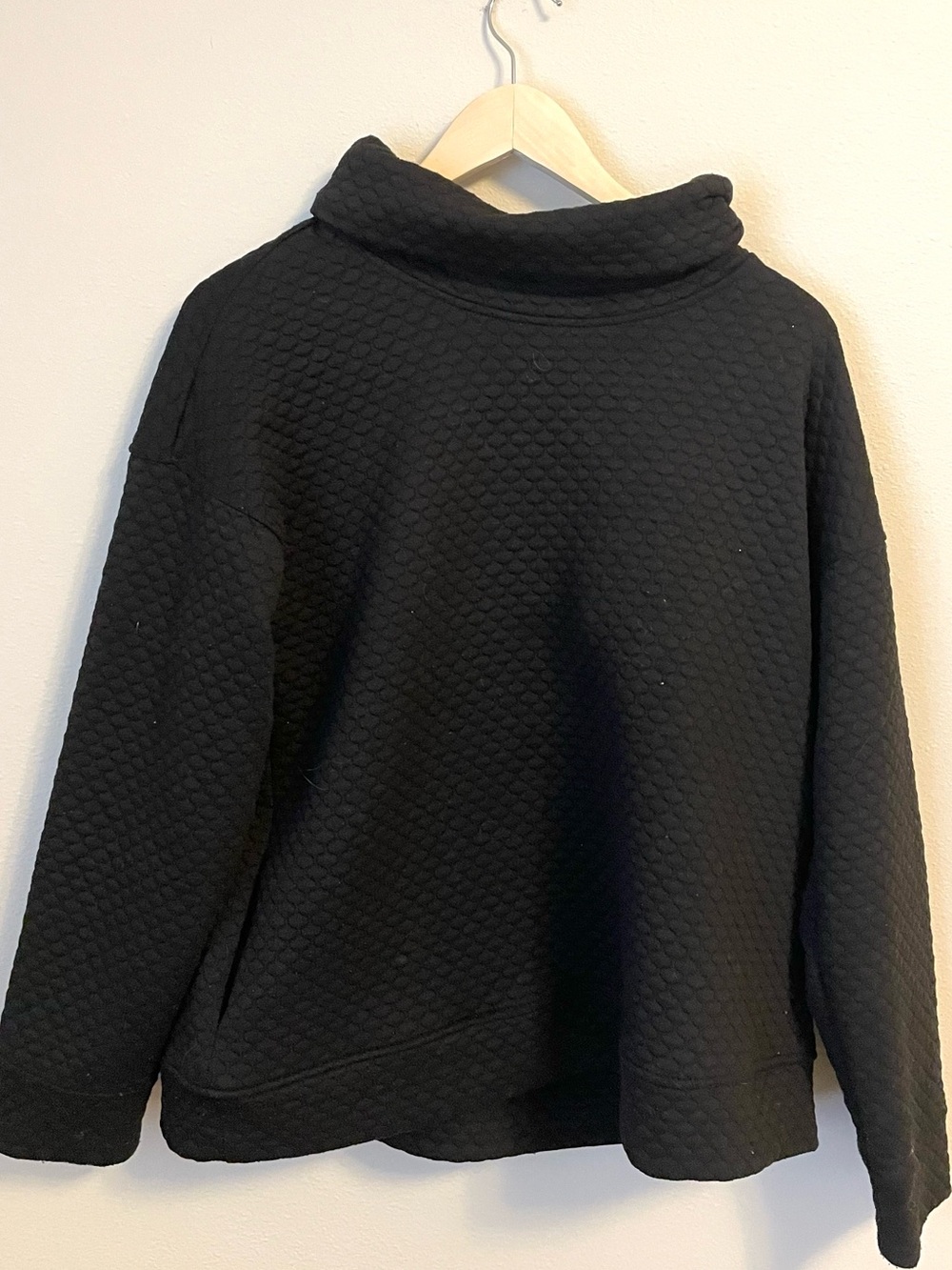 Jones New York - Black Quilted Funnel Neck Sweater - Size XL